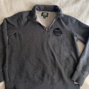Roots half zip